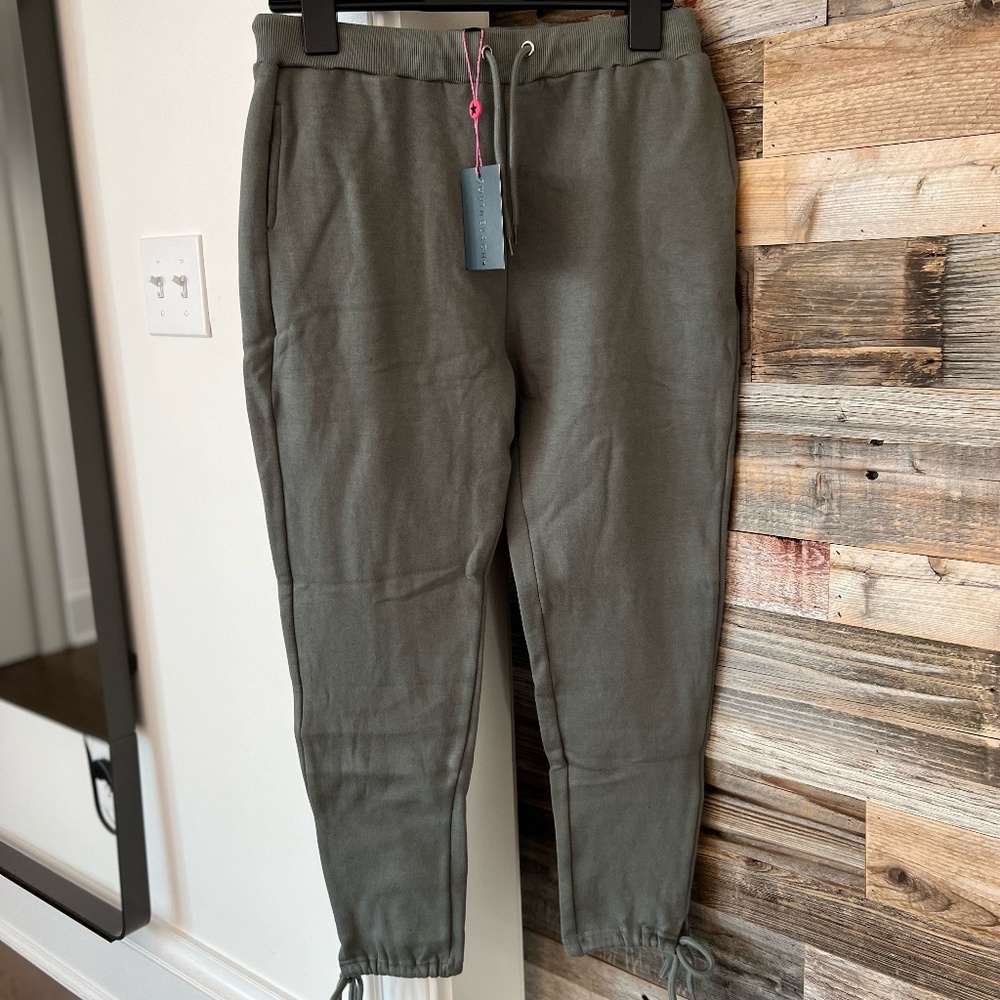South Beach Sweatpants in Dark Gray